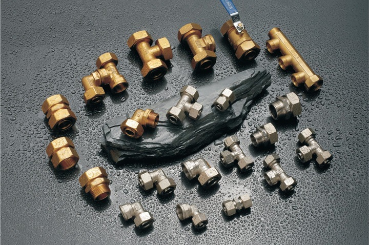 Fitting Komposit Aluminium-Plastik